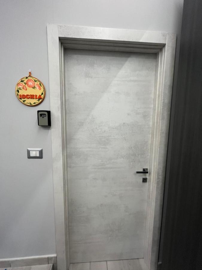 Vicolo55 Hotel Наполи Екстериор снимка