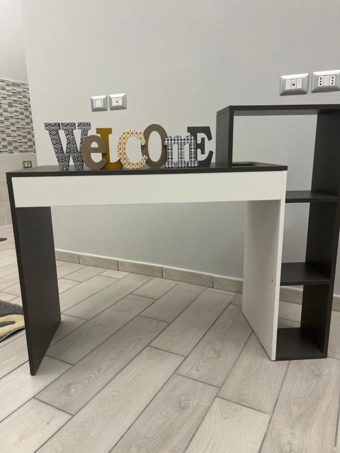 Vicolo55 Hotel Наполи Екстериор снимка