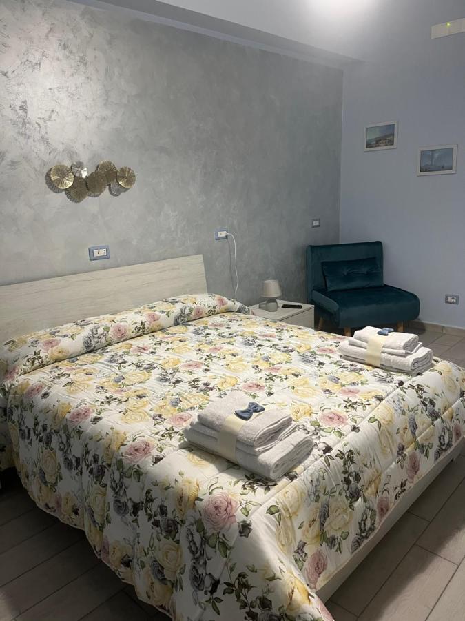 Vicolo55 Hotel Наполи Екстериор снимка